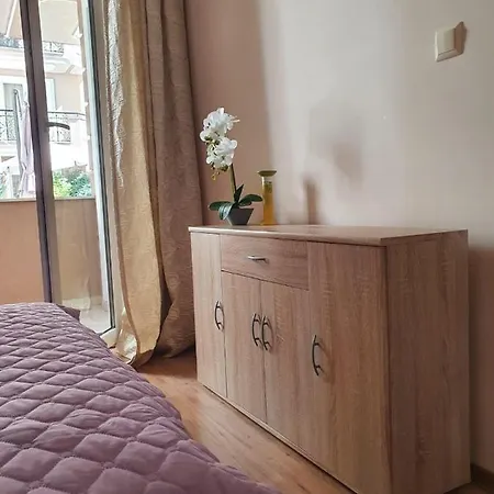 Down Park Deluxe B6 * Slăntjev Brjag